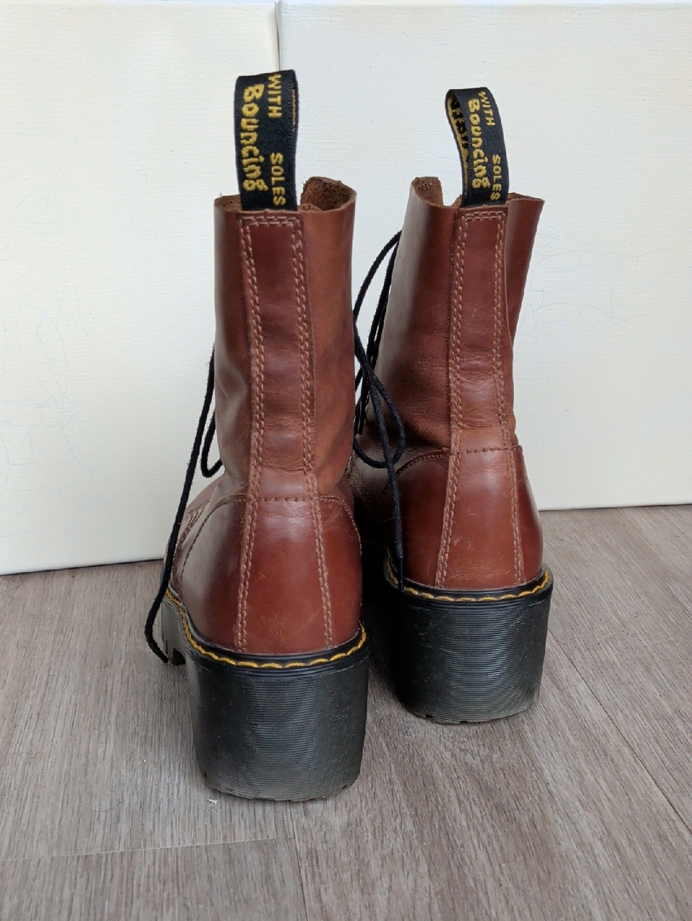 Dr. Marten's Leona Boot, W's 8 - Picture 4 of 11